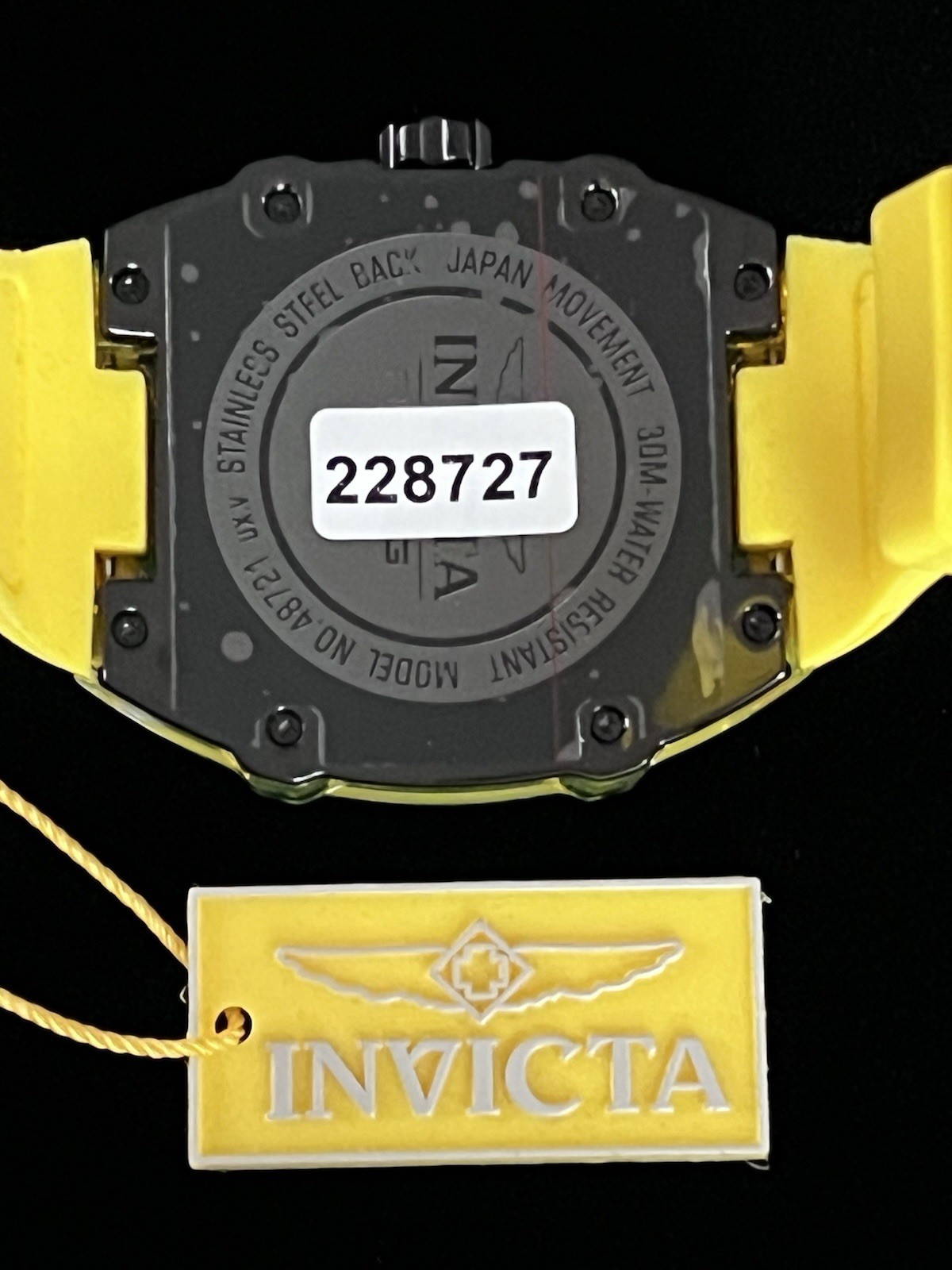 48721 – Invicta Racing Cyclone Yellow Men’s Watch 48.5mm