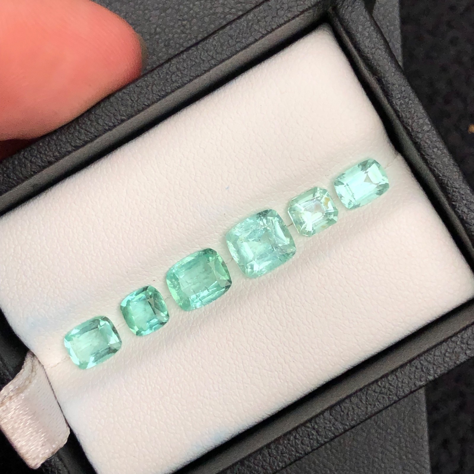 4 Ct Natural Seafoam Tourmaline Lot Mint Green Loose Gemstones for Jewelry