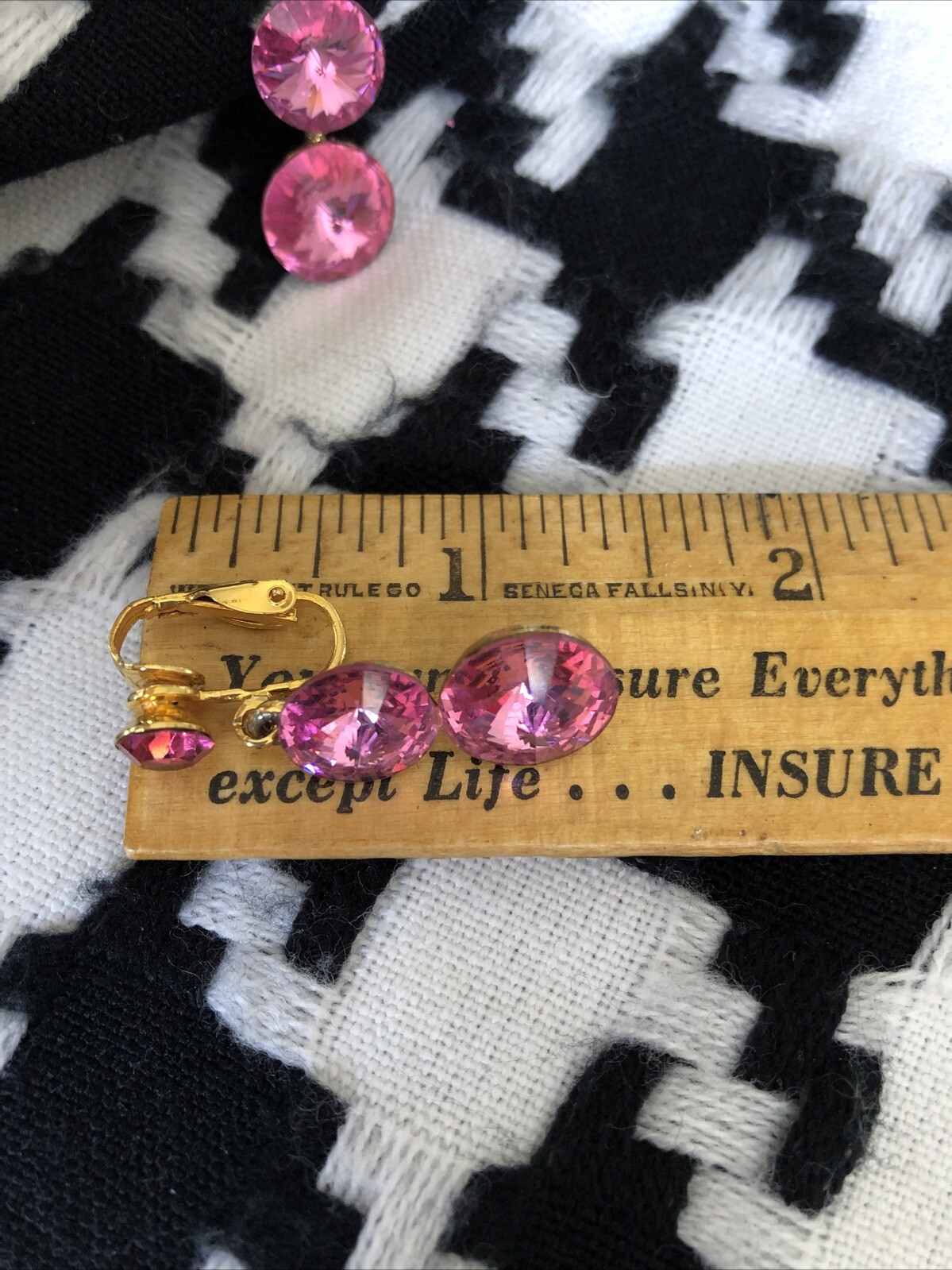 Extravagant Pink Vintage Jewelry Set