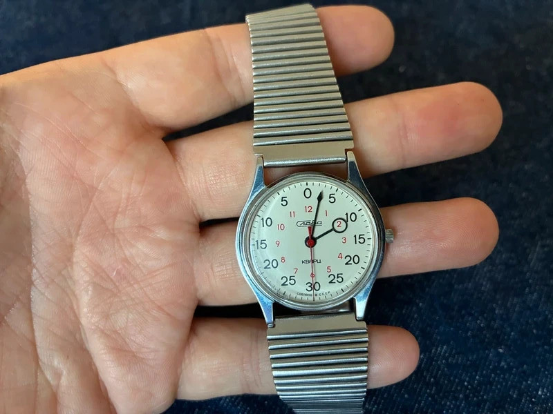 Slava Quartz Doctor 33 mm 2356 movement