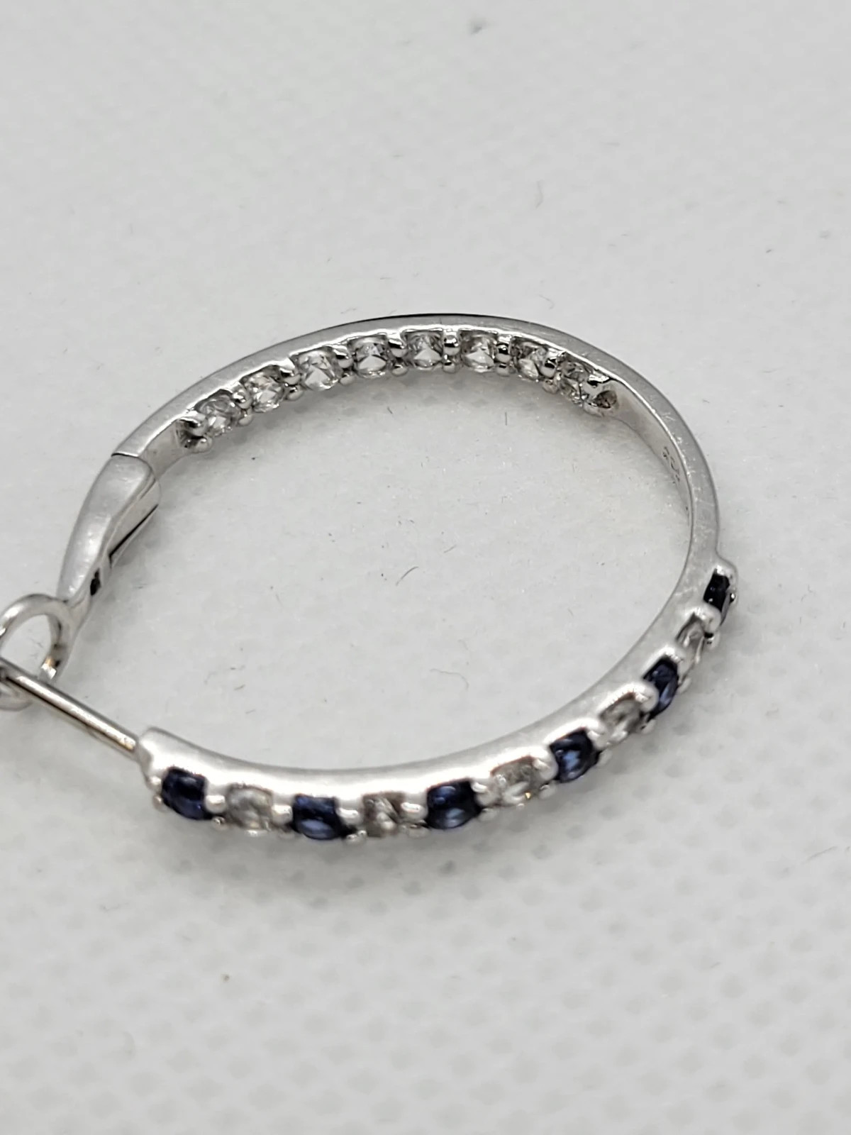 Jared 1Ok White Gold Blue and White Sapphire Sapphires Hoop Earrings with Paperw