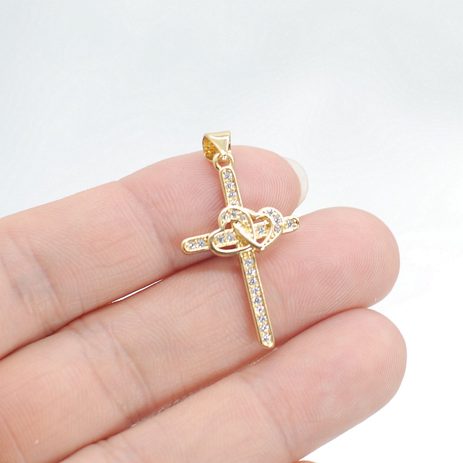 1PC 18K Gold Plated Brass Cross Heart CZ Pave Charm Pendant with Bail GZX56