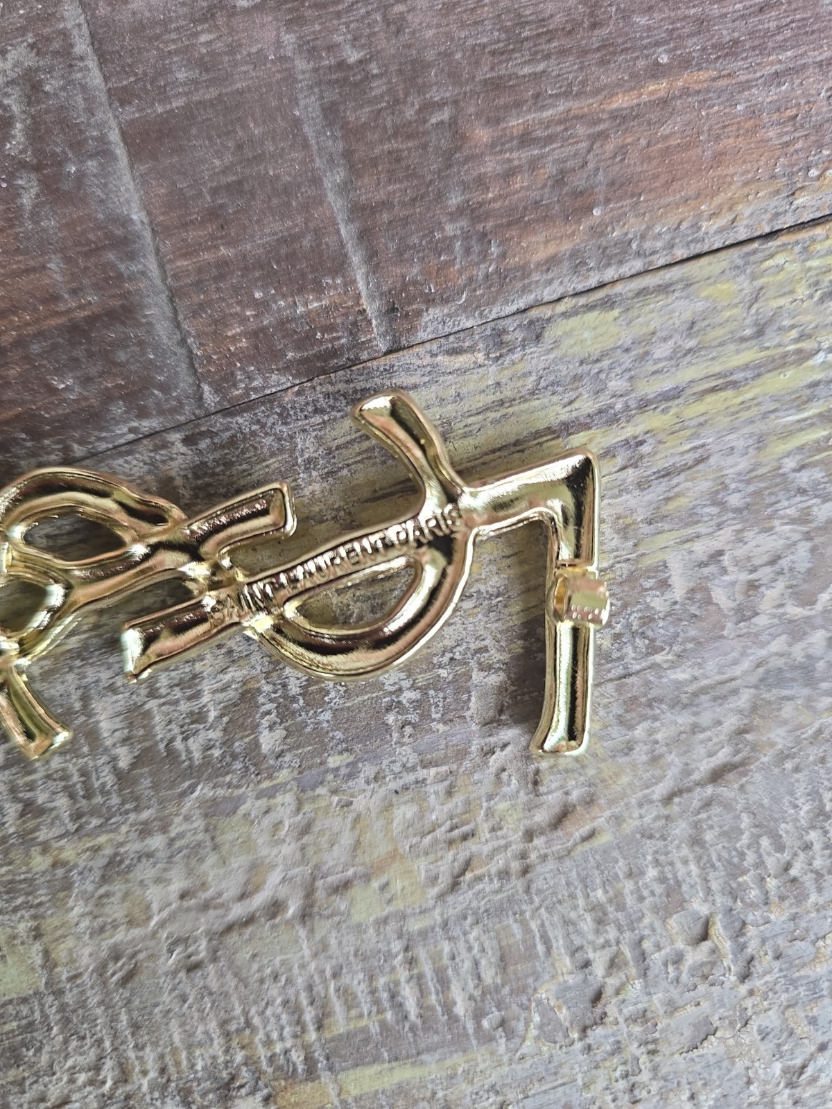 YSL Yes Saint Laurent Paris Vintage Brooch Pin Gold Tone BEAUTIFUL