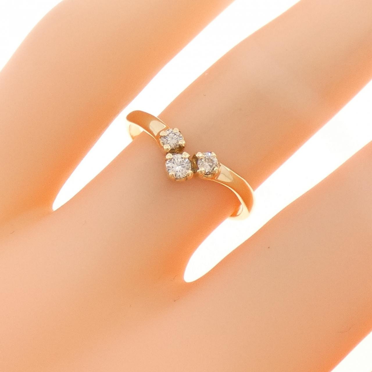 Authentic K18YG Three Stone Diamond Ring 0.16CT #230-000-335-9678