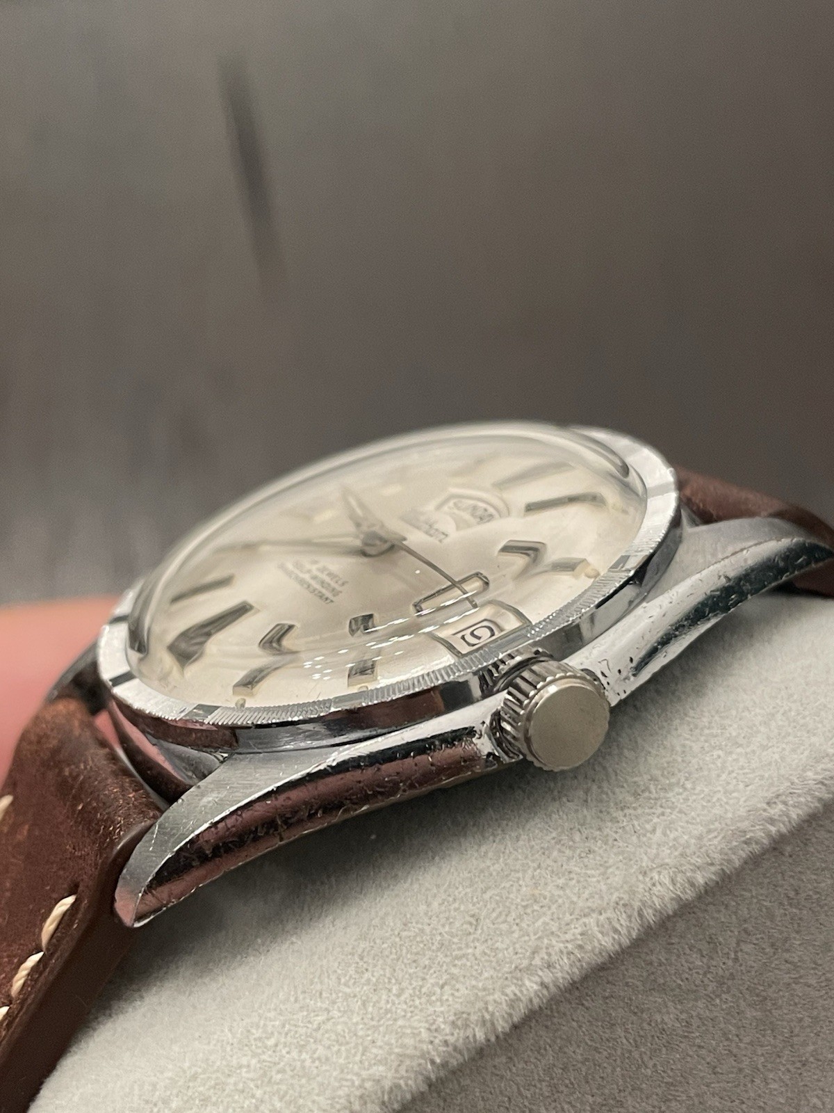 Waltham Vintage Automatic Day-Date Wristwatch 17 Jewels