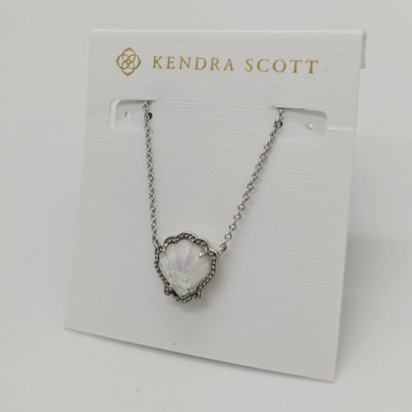 New Kendra Scott Brynne Silver Short Pendant Necklace In Iridescent Pearl