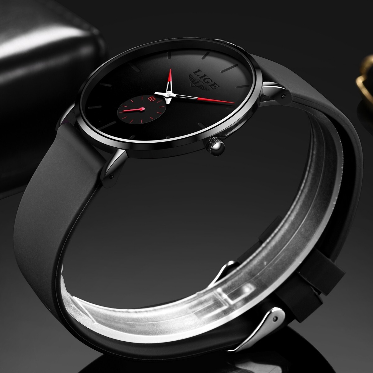 Men’s Quartz Watch Ultra-thin Silicone Strap Waterproof Stylish Male Wristwatch