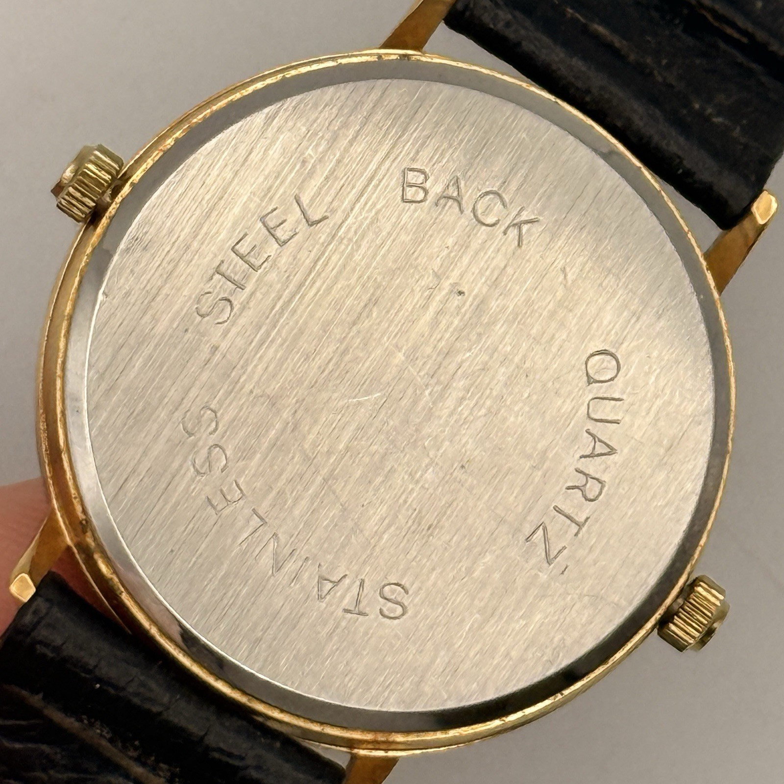 Vtg Pedre Dual Time Gold Tone Black Leather Quartz Watch World Map 2 Sub-dials