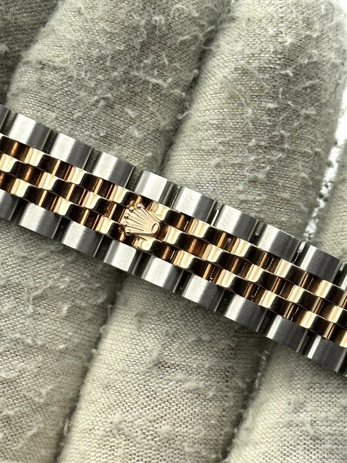 Rolex Datejust 28mm Diamond Bezel MOP Dial TT Jubilee 279381RBR Box & Papers ’24