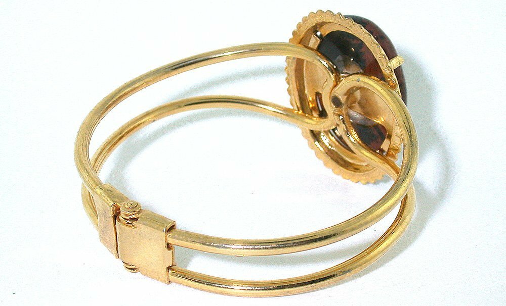 30×22 Mahogan Obsidian Cab Spring Load 7 1/2 Inch Goldplated Cuff Bracelet ECB47