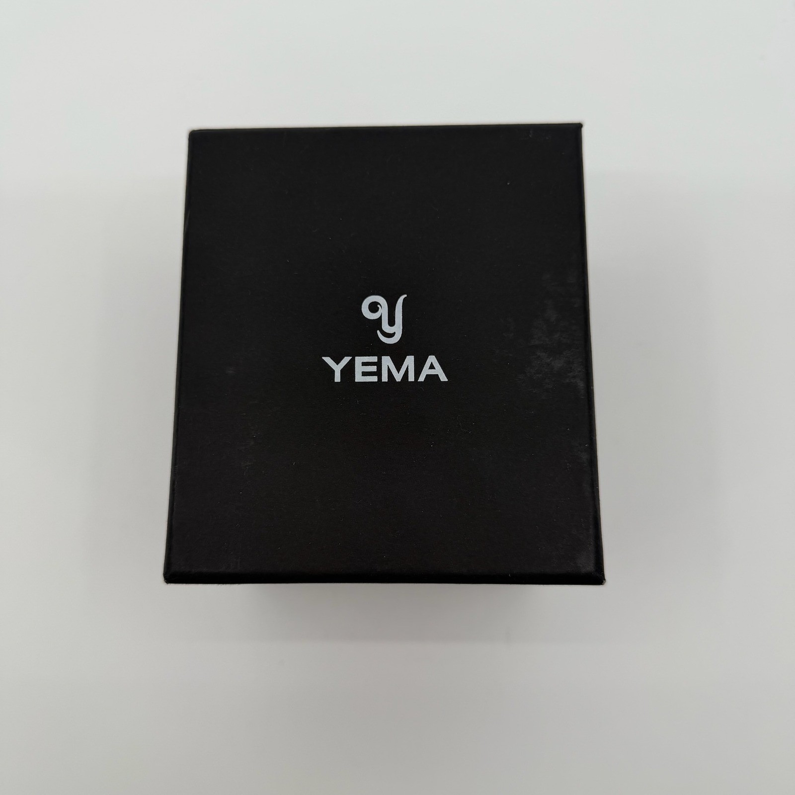 YEMA Empty Watch Gift Box with Extra Links Authentic Presentation Storage