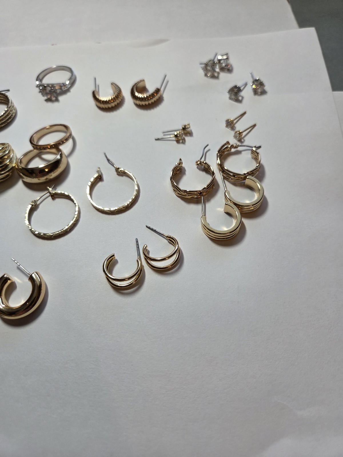 Gold Costume Jewlery Lot Earrings Rings