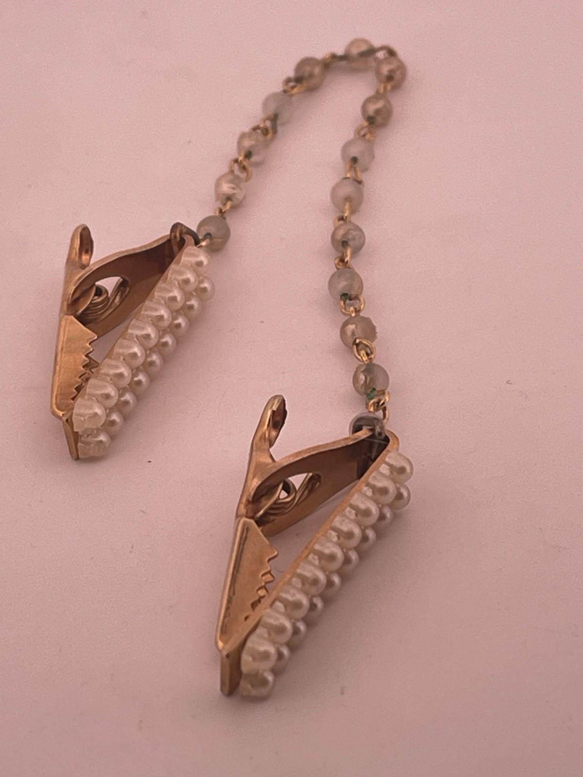 Vintage Gold Tone Double Dress Clip w/ Chain, White Imitation Pearl Panels