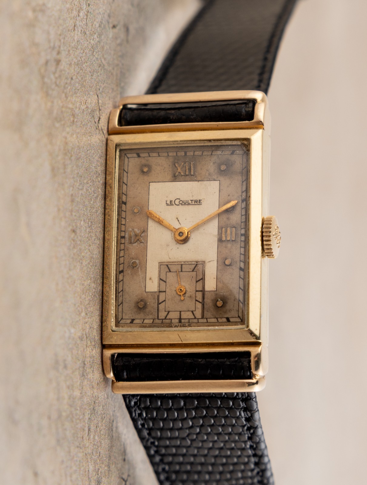 Vintage LeCoultre Tank 14K Yellow Gold Manual Wind Watch 17J Black Lizard Band