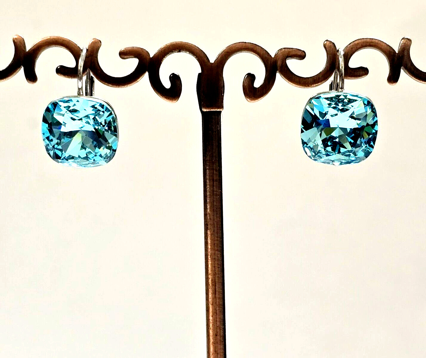 NEW MAREA STERLING SILVER SQUARE SKY BLUE SWAROVSKI CRYSTAL DROP EARRINGS