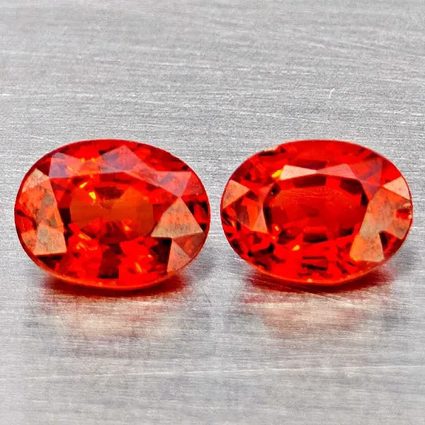 Natural Orange Red Spessartine Garnet 1.13 Ct. 2 Pcs Oval Shape 5.5 x 4.2 Mm