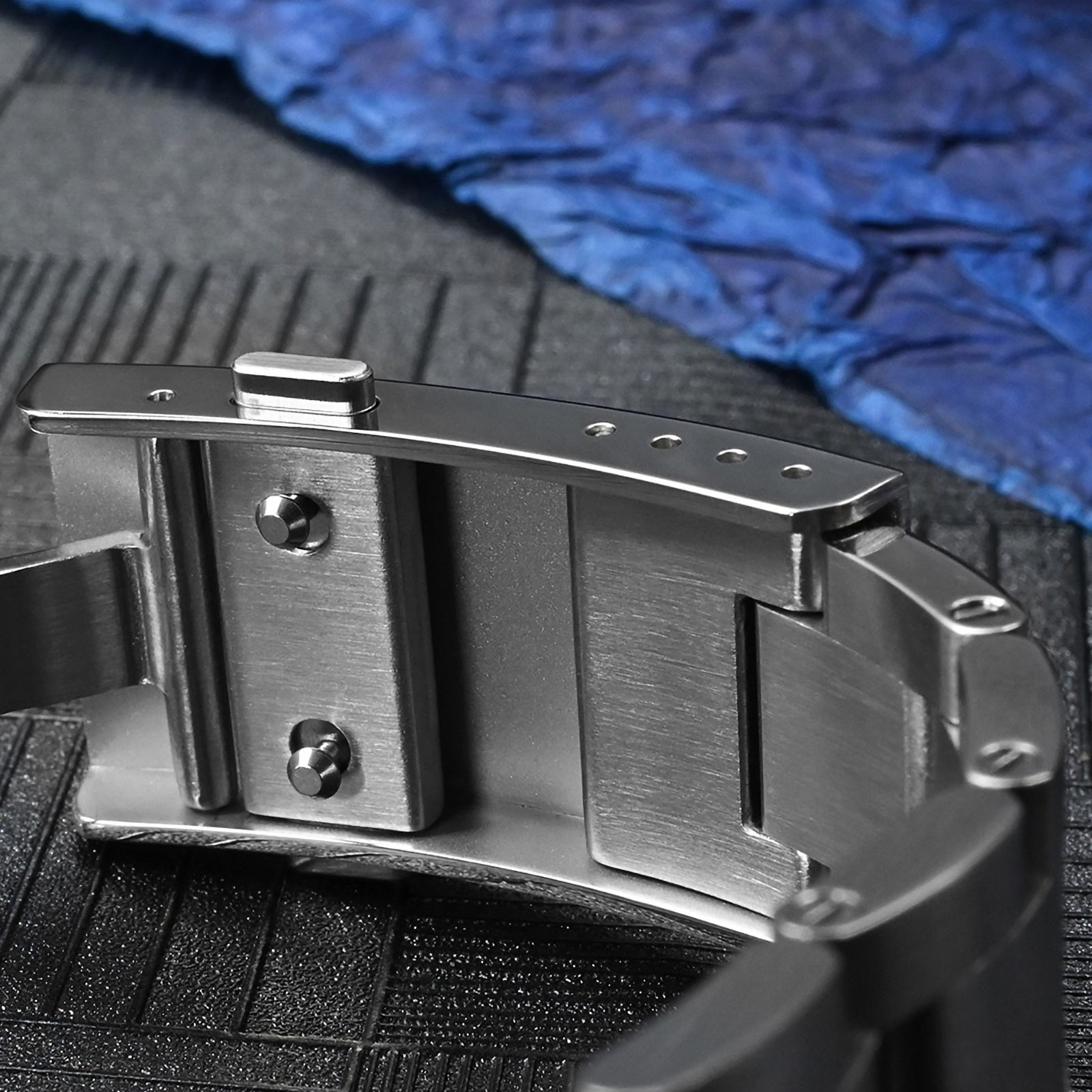 SAN MARTIN SN0054-G-C BB GMT Automatic Stainless Steel 39mm 10ATM Sport’s Watch
