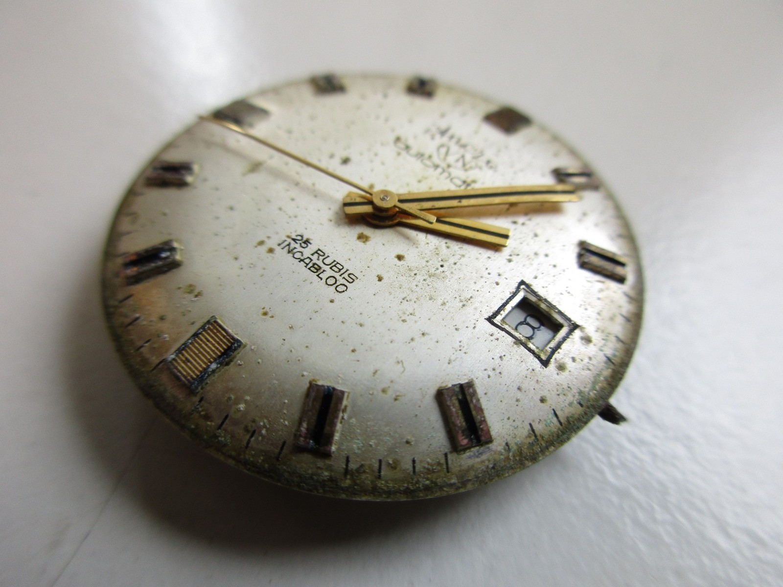 ETA cal. 2783 Swiss automatic watch movement – 25 jewels date at 3 – running