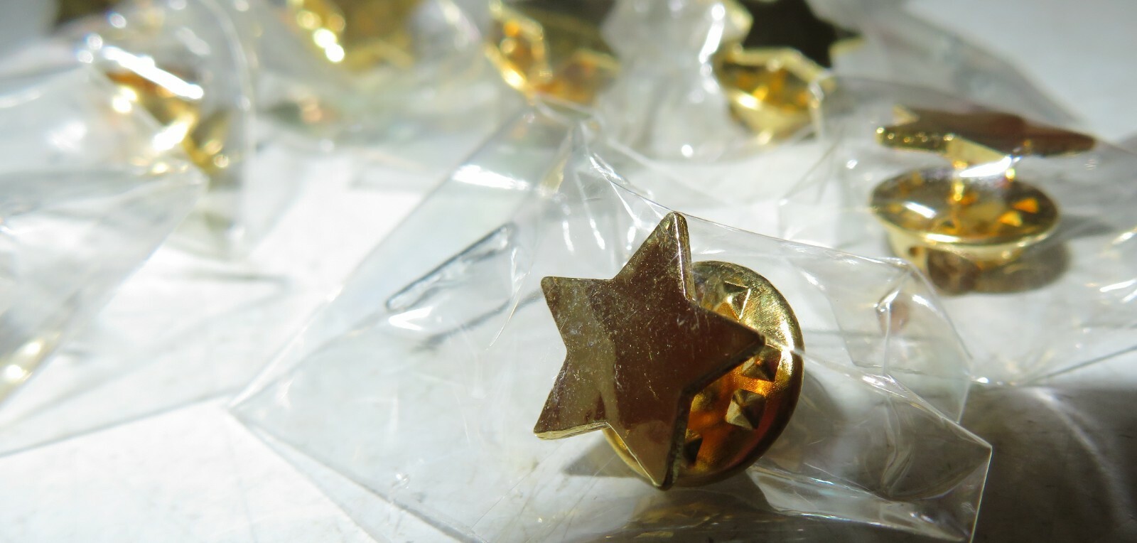 10 Pc Lot Gold Star Color Lapel Pin 1/2″ Wide Butterfly Clutch Pin Back Award