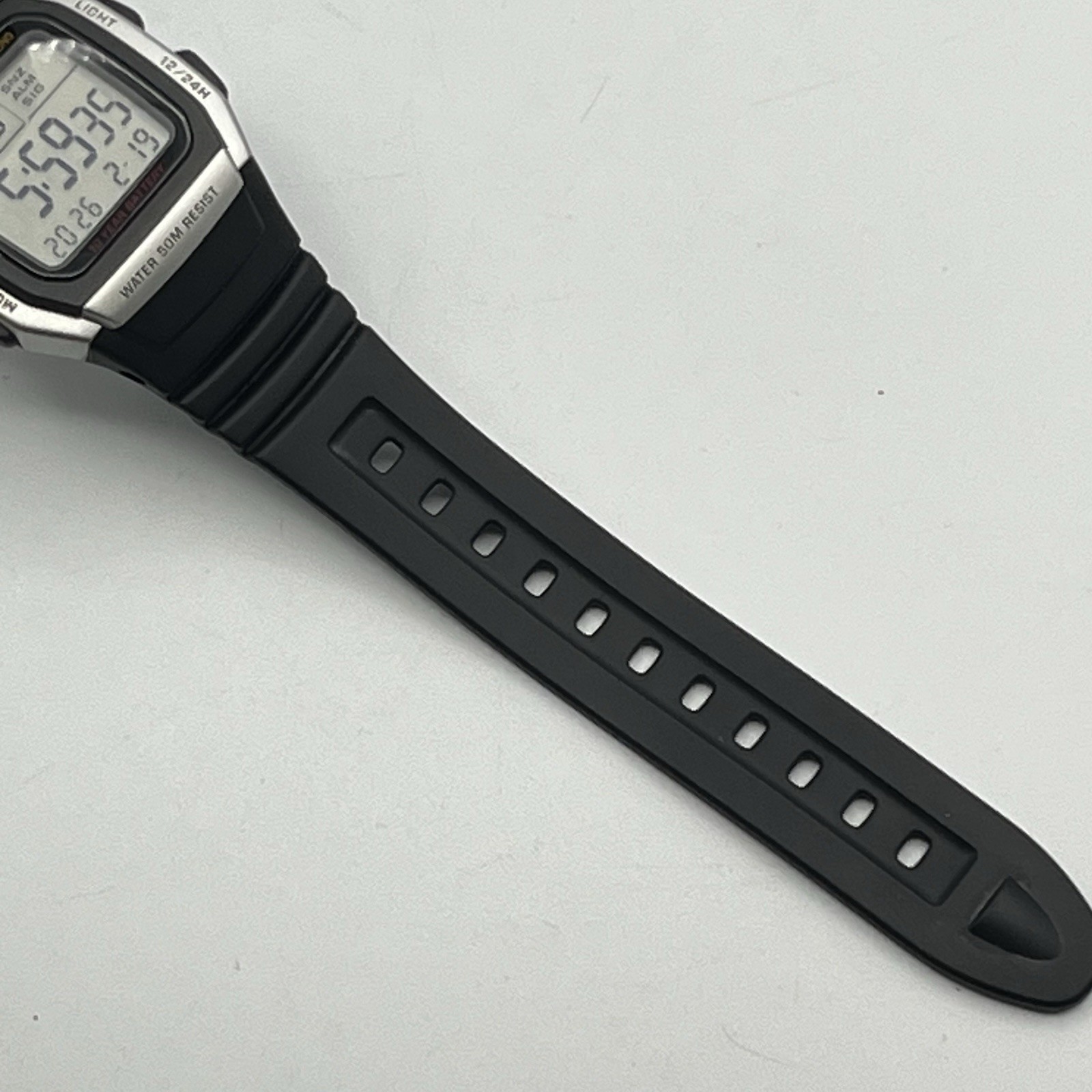 Casio Men’s 35mm Digital Watch – W-96H – Black – WR 50M – WORKS