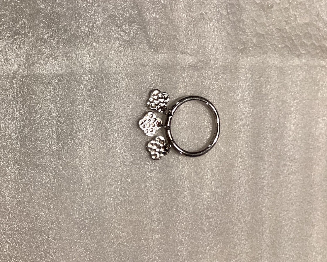 Heidi Klum Ring Sterling Silver Hammered 3 Clover Charm Stackable 925 Sz 6 1/4