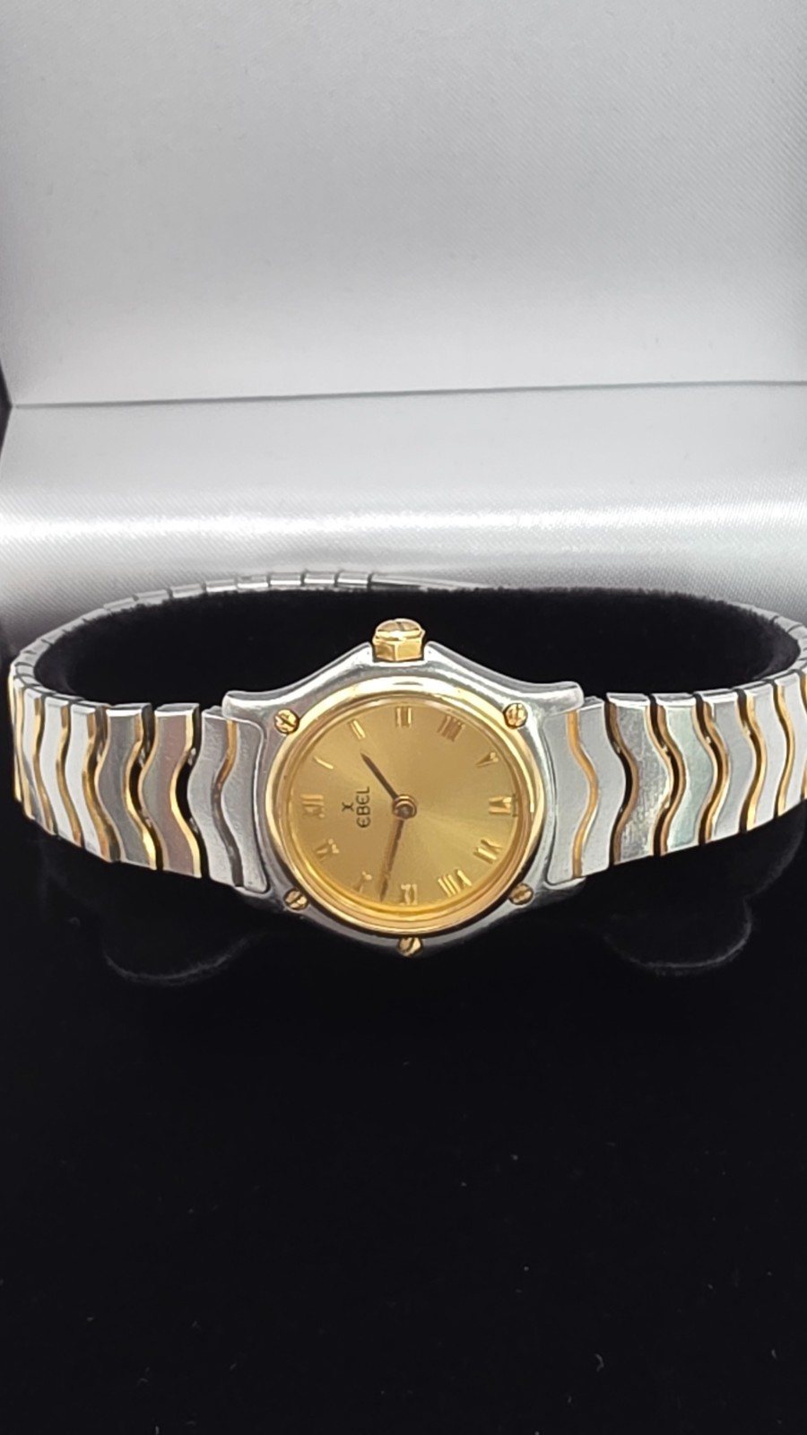 Ebel Classic Wave Lady’s St.Steel/Gold Bracelet Watch with 18ct Gold Bezel.