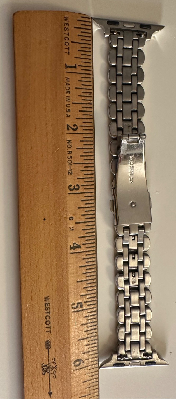 Kate Spade New York Stainless Steel Watch Band For Apple Watch good conditi