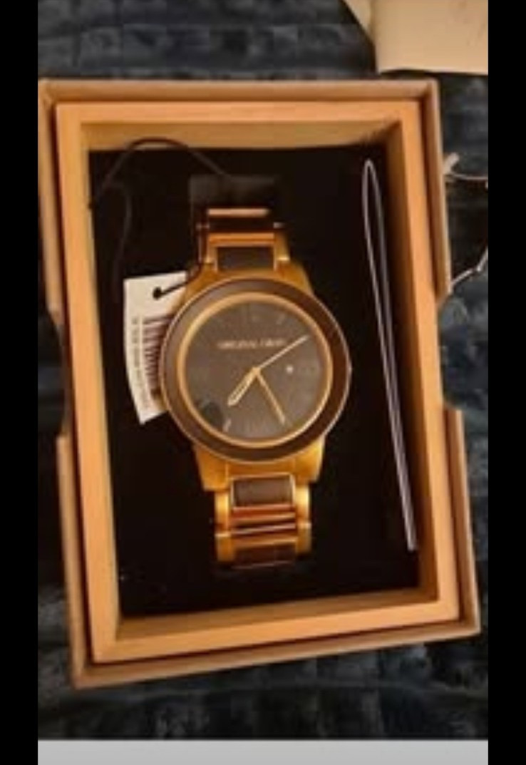 Original Grain Mens Classic Watch Gold Metal Band Wood Grain Dial Brown Bezel