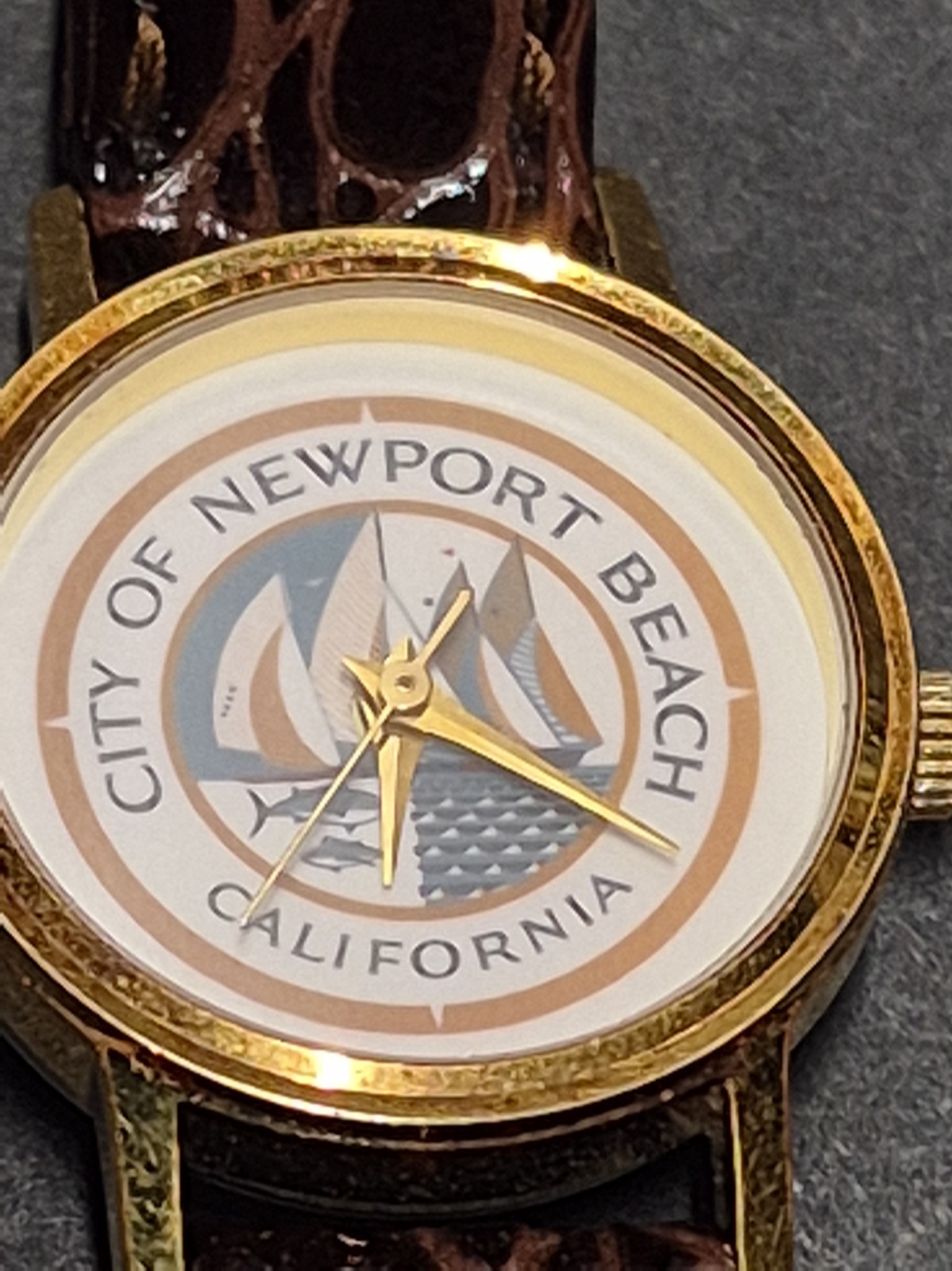 Image Watch of California City Of NEWPORT BEACH White Dial~Working W/New Battery