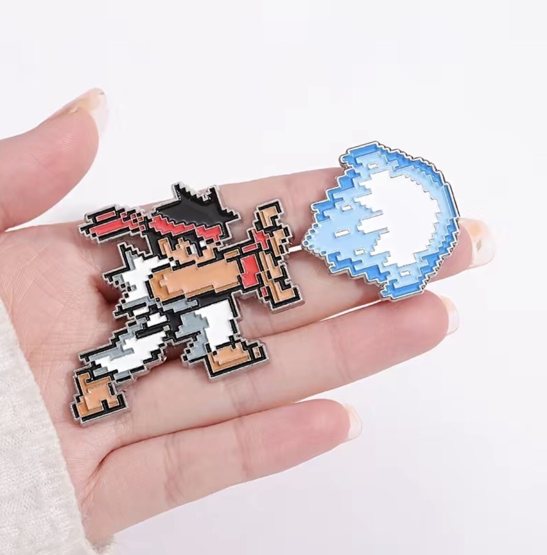 2pcs Street Fighter Pixelated Ryu Hadouken Enamel Pin Video Games Capcom 