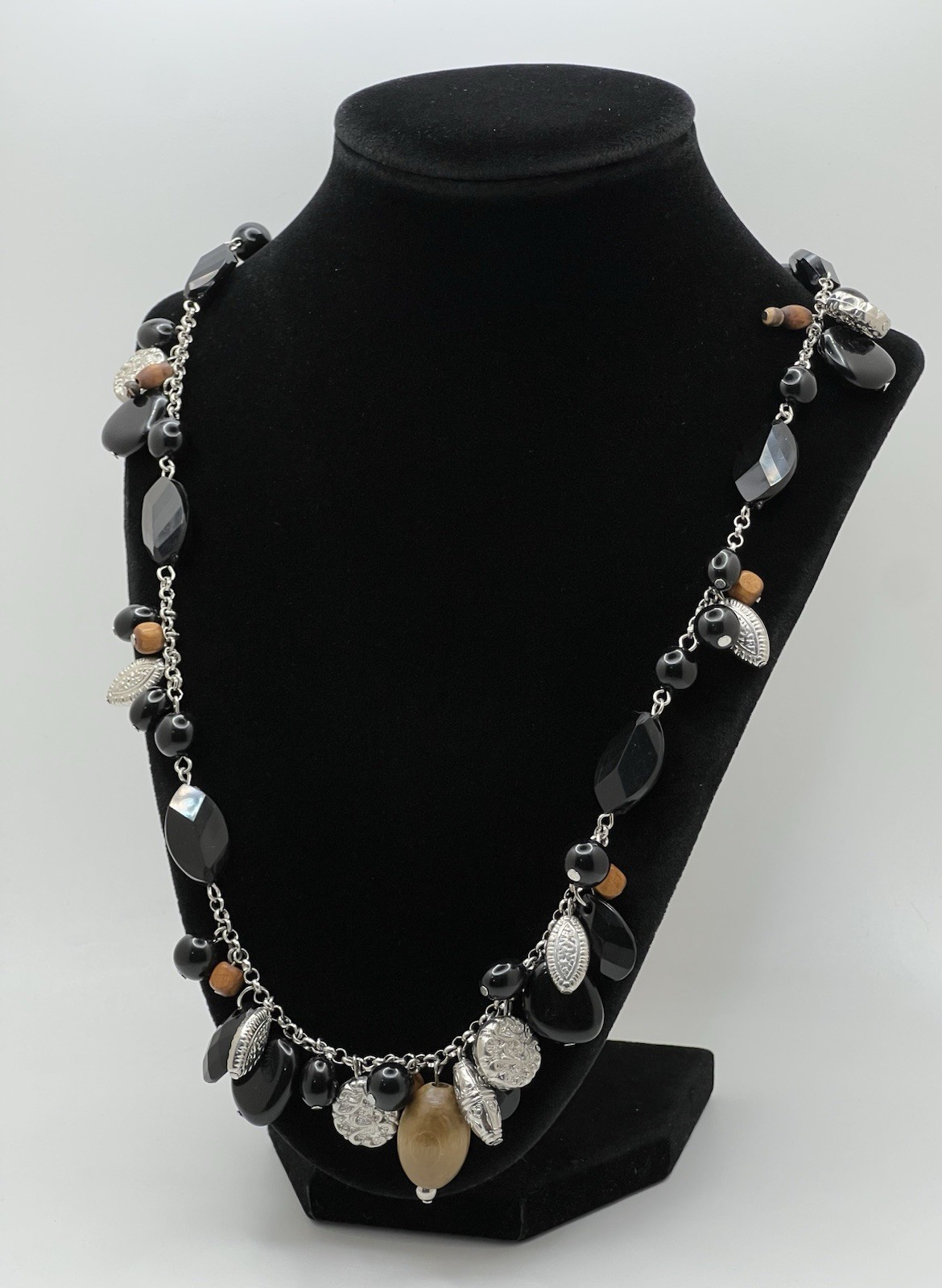 Vintage Premier Designs Necklace 28” Silver Tone Mixed Elements – Wood-Resin