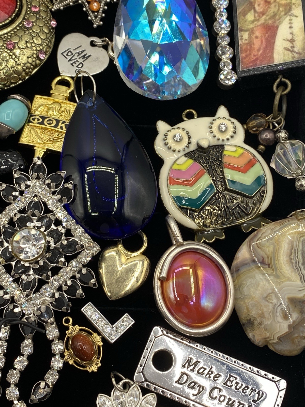 Vintage-Now Jewelry Lot Of 120 Pendants & Charms For Necklaces Enamel Rhinestone