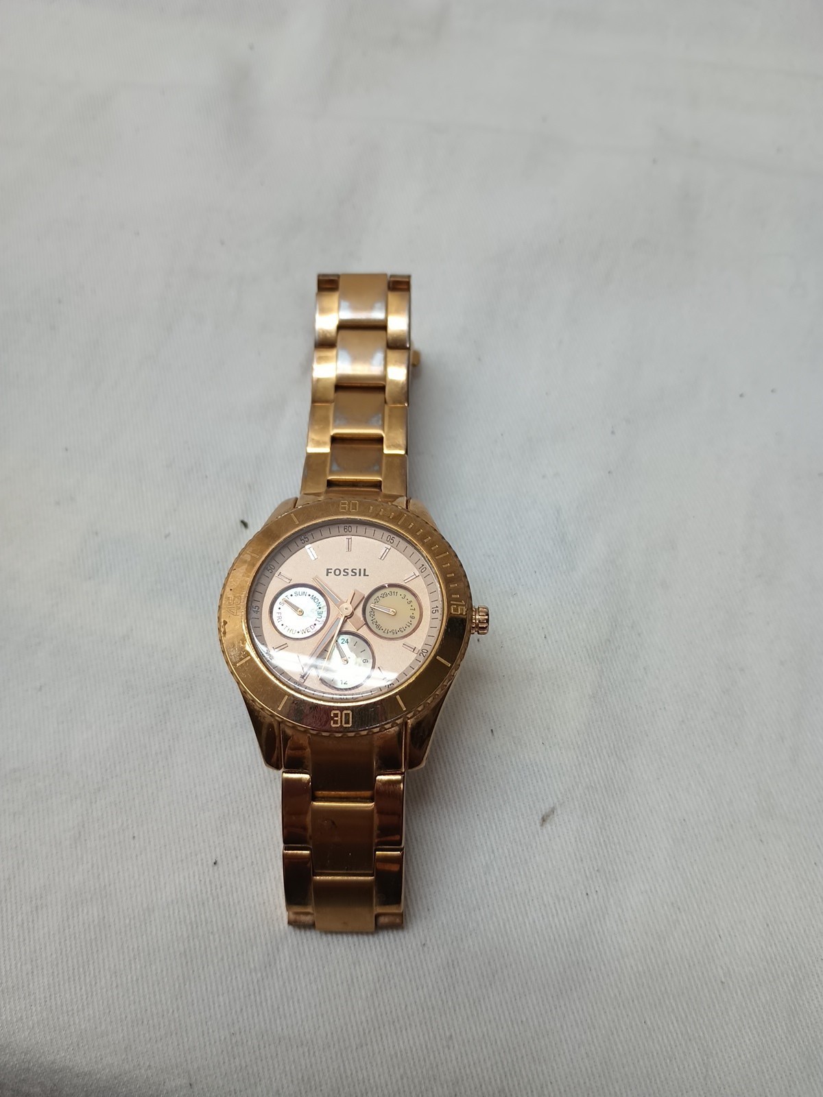 Women’s Fossil ES2859 Gold Tone Stainless Steel Quartz Watch Needs Battery