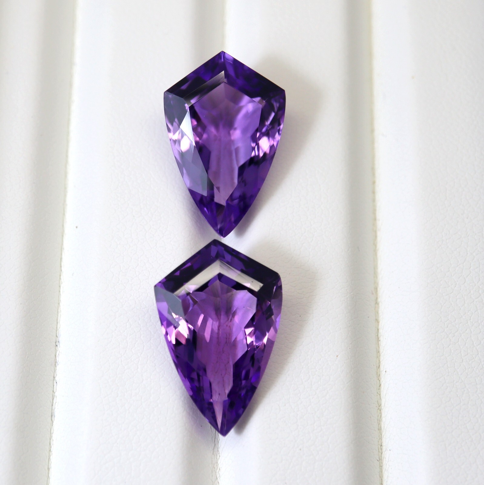 19.2×12.5 MM Natural Purple Blue Brazilian Amethyst Faceted Shield Shape Pair