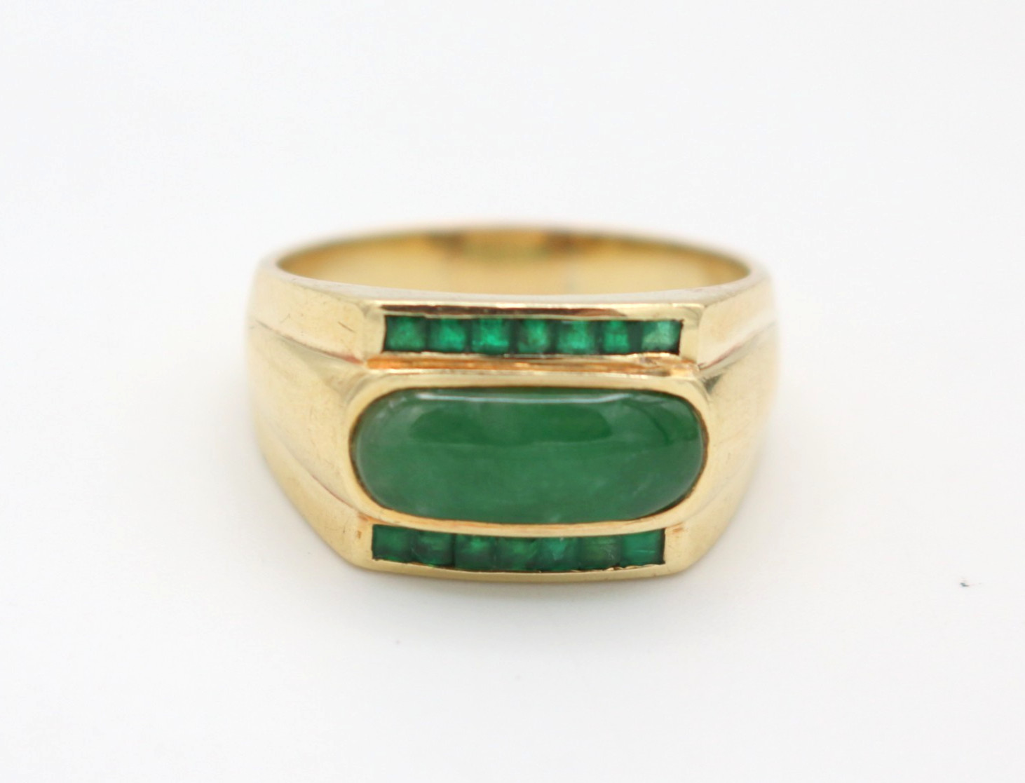 Vintage 750 18k Yellow Gold Cabochon Jade Emerald Cocktail Ring 12g Size 11