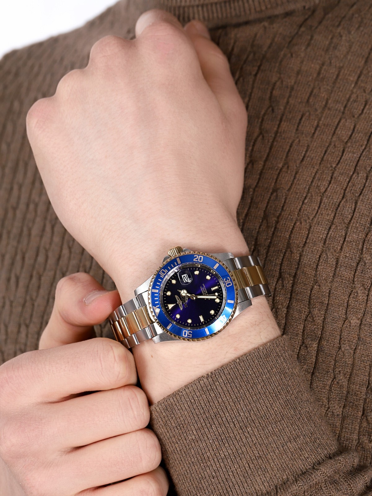 Invicta 26972 Pro Diver Blue Dial Two Tone Silver Gold IP Mens Two Tone Link
