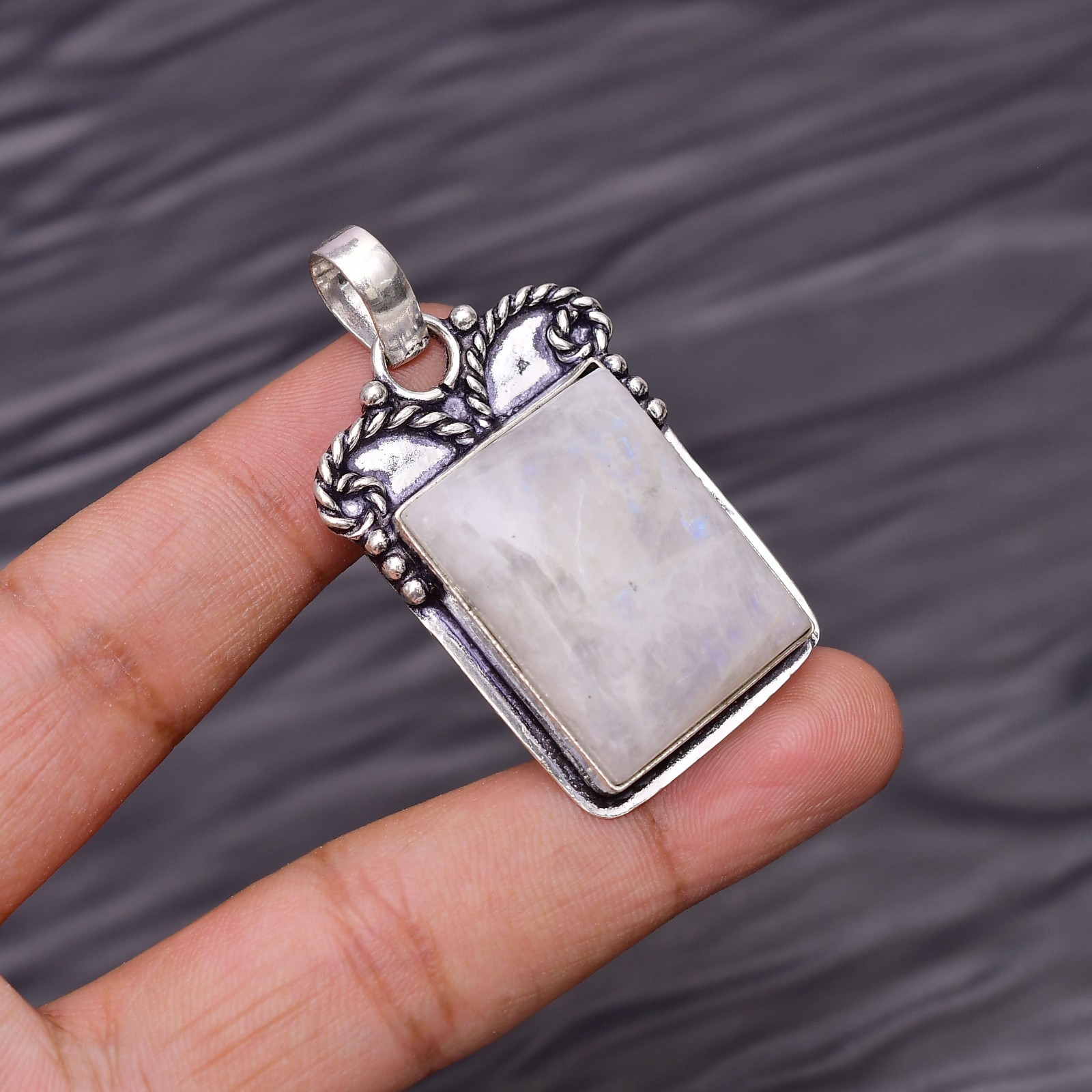 Moonstone Gemstone 925 Sterling Silver Jewelry Pendant 2.12″