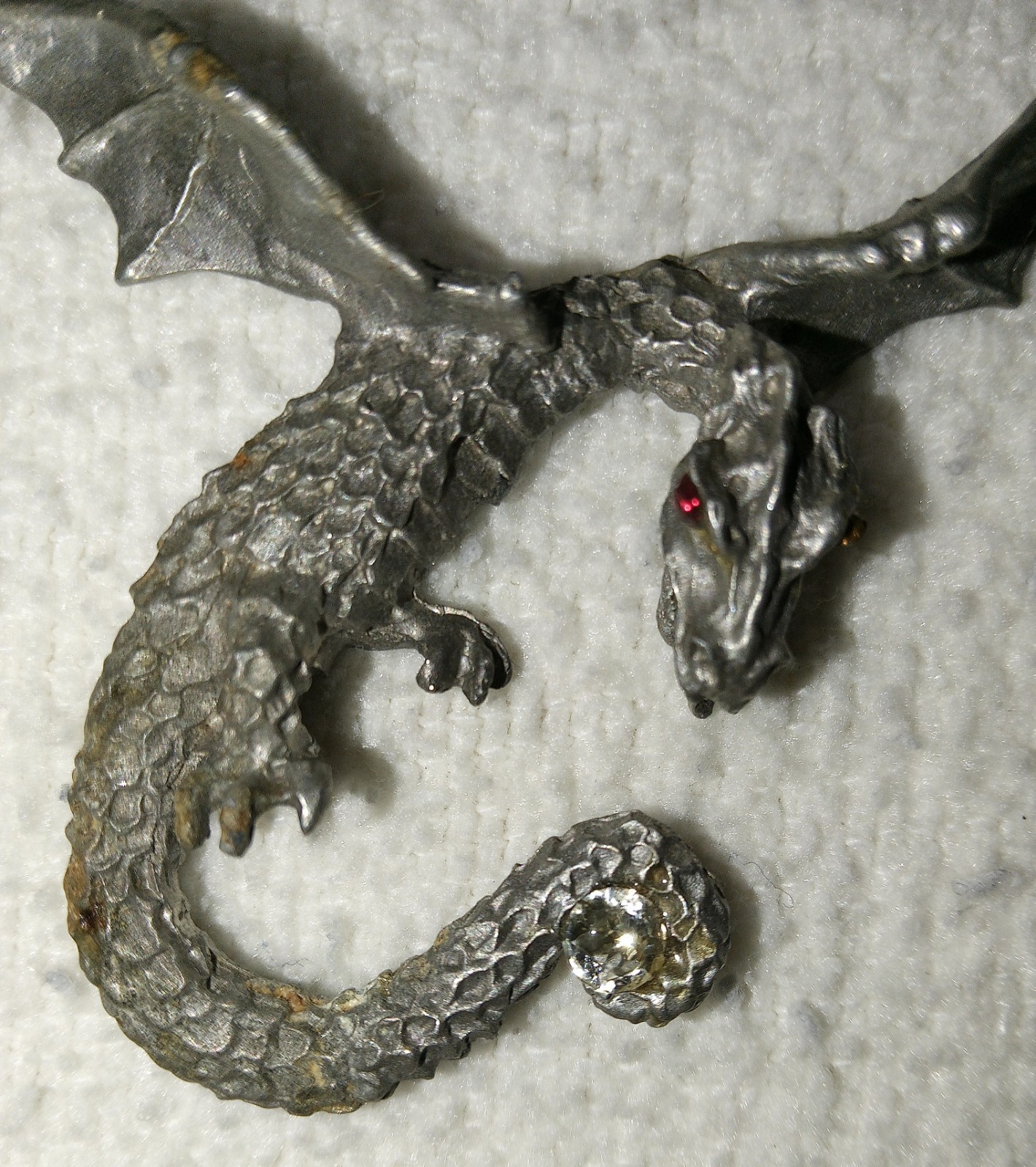 Vintage DRAGON Pendant Necklace – 13-1/2″ – Marked 2-1/2″ x 2-1/2″