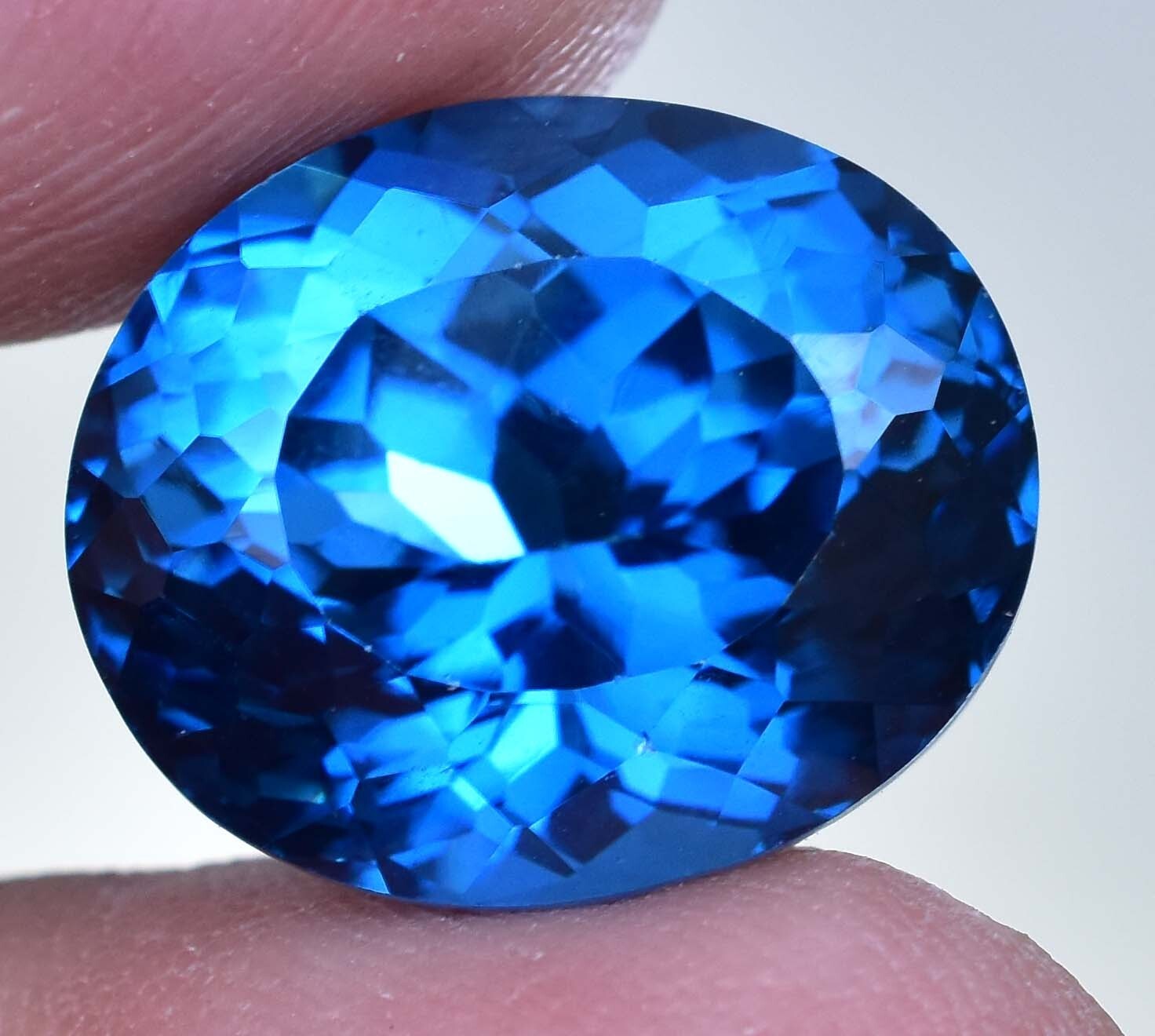 18.45 Ct Flawless Natural Ceylon Blue Spinel AGL Certified Oval Shape Gemstone