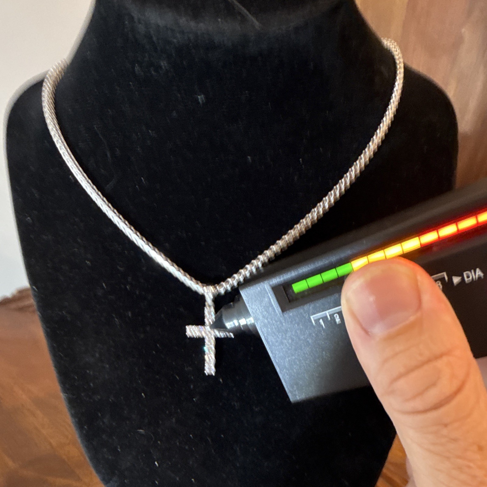 20” 2.5mm Rounded Franco Chain SOLID 925 (17g) w Moissanite Tennis Cross 2.0 CTW