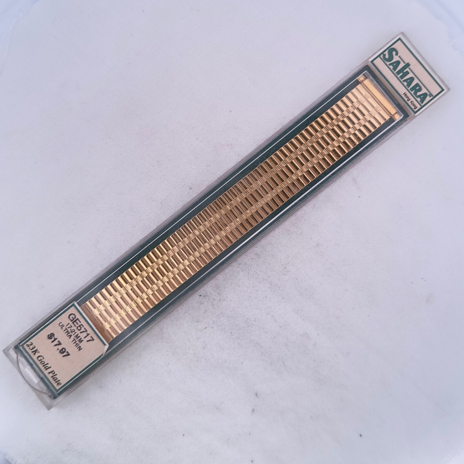 Vintage 17mm-21mm Sahara Ultra Thin 23k Gold Plate Stretch Men’s Wristwatch Band