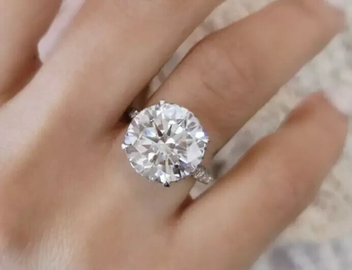 Certified Natural 5.50ct Round Cut White Diamond 925 Silver Engagement Ring