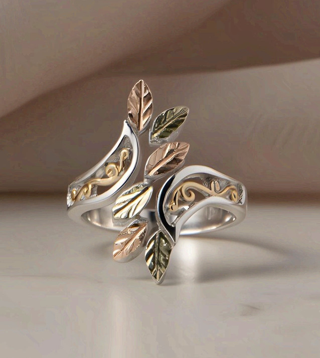 Tri-Color Leaf Surgical Steel Statement Ring