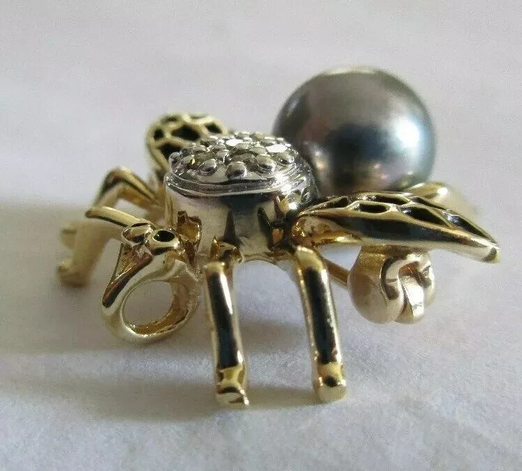18K Gold Diamond & Tahitian Pearl Mosquito Pendant / Brooch 4.40 Grams
