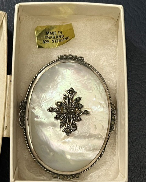 NOS Sterling Silver 925 Marcasite Mother of Pearl Pin Brooch w/ Box