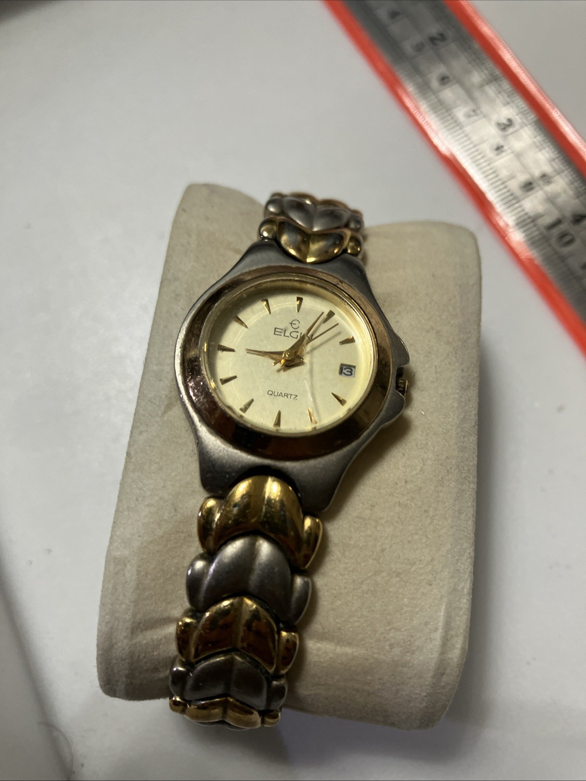 Elgin PreOwned Two Tone Quartz Watch EM885 Fresh Battery