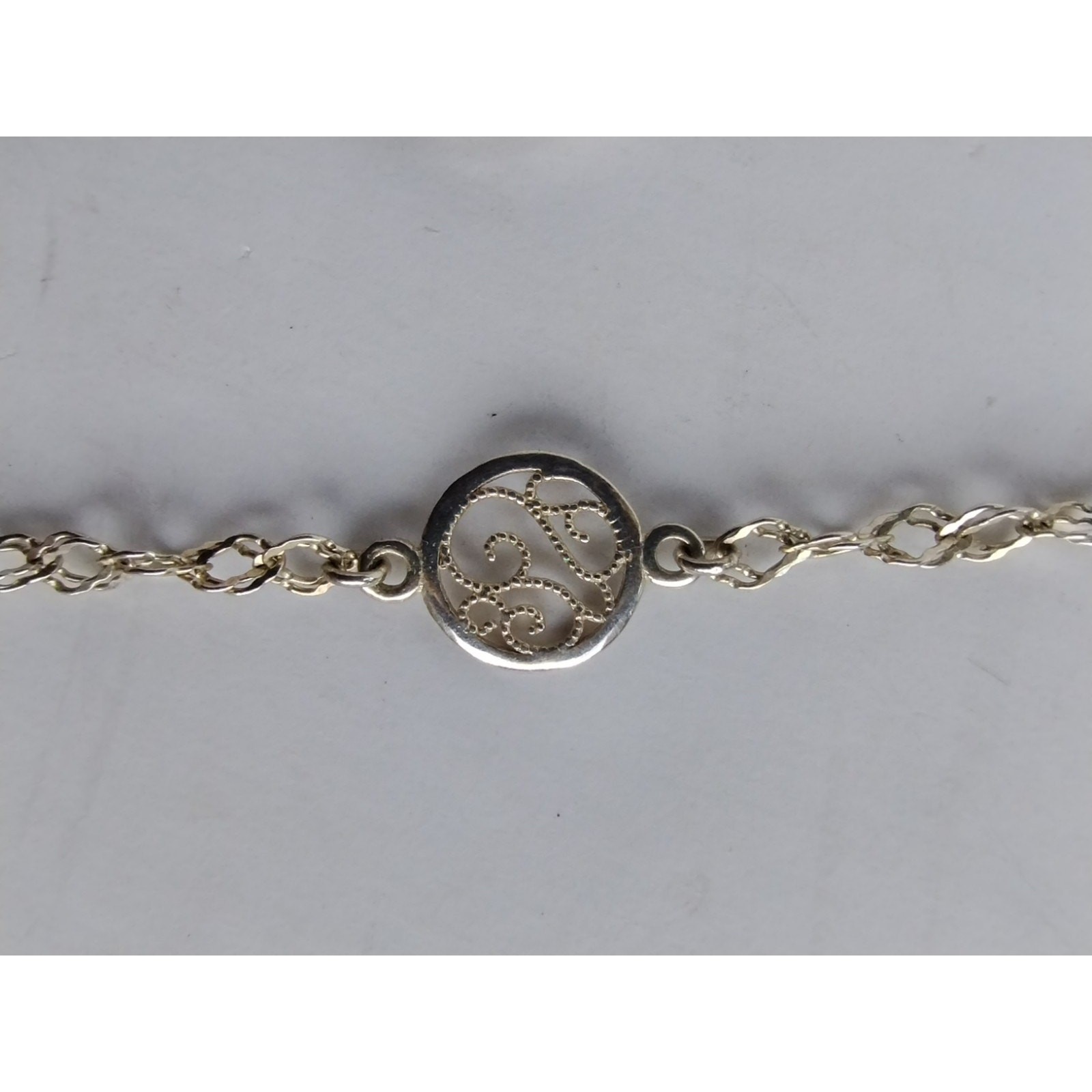 Milor Italy Contemporary Sterling Silver Chain Scrollwork Station Necklace 28″