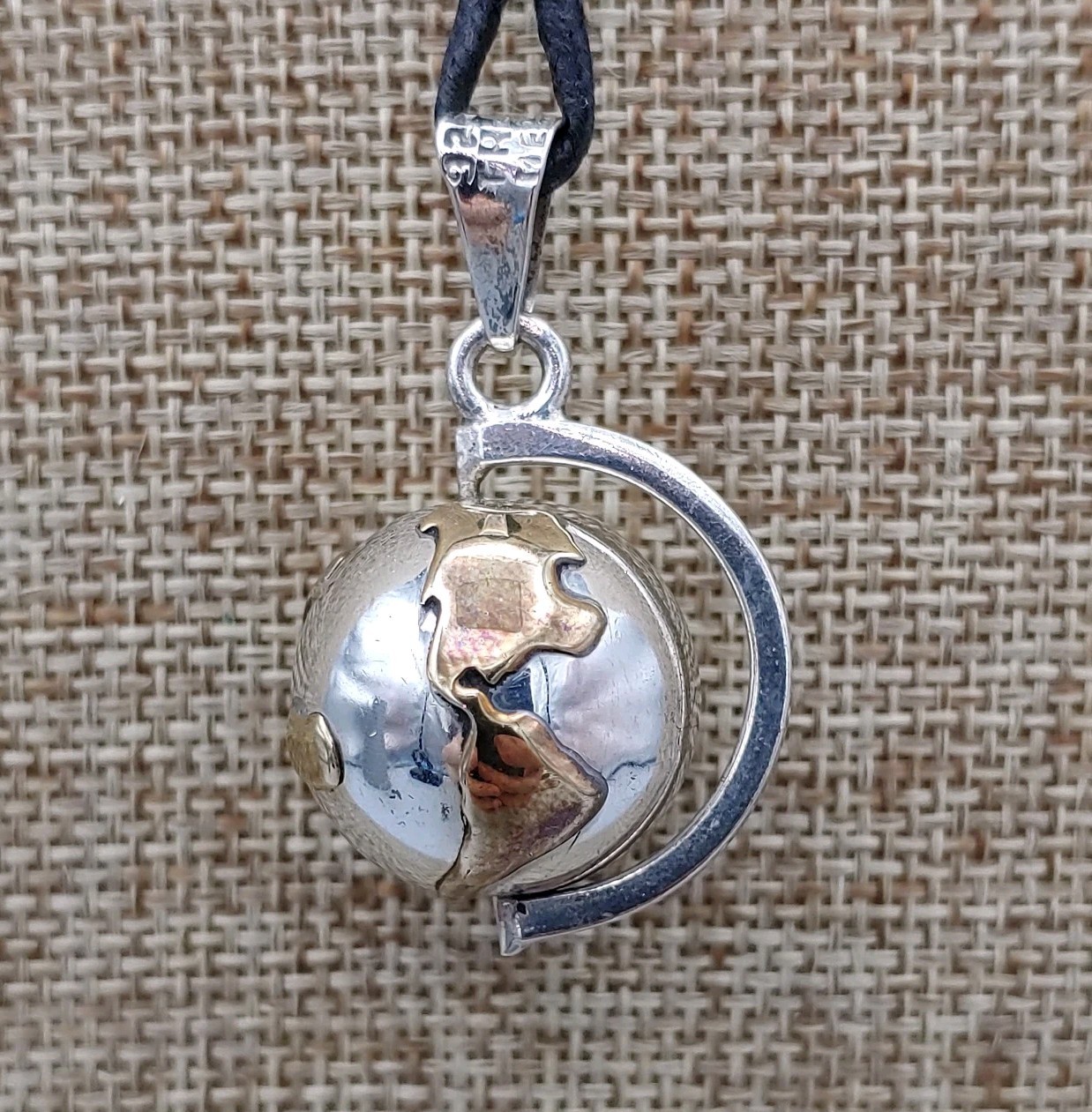 VTG Taxco TR-77 Mexico Sterling Silver .925 and Brass Earth Harmony Spin Pendant