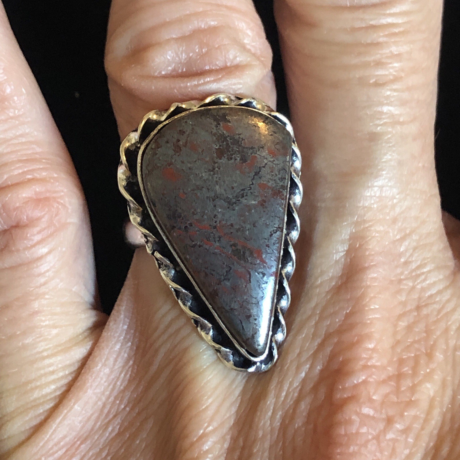 Gray Red And Black Stone Unknown 925 Sterling Silver India Ring Size 6