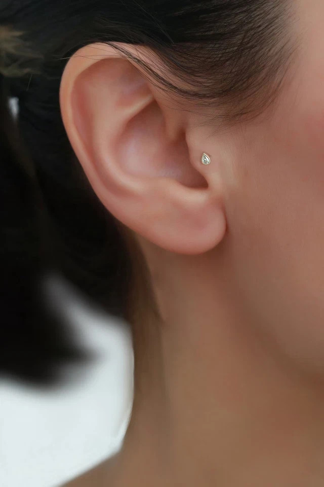 0.11Ct Pear Lab Grown Diamond Nose Screw Piercing Pin 18 Gauge 14K Yellow Gold